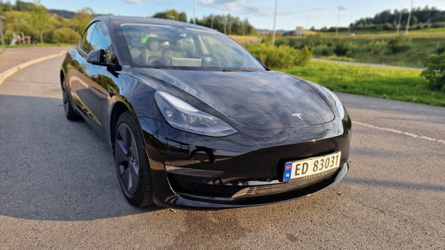 LRW3E7EK7NC501083 2022 TESLA MODEL 3-0