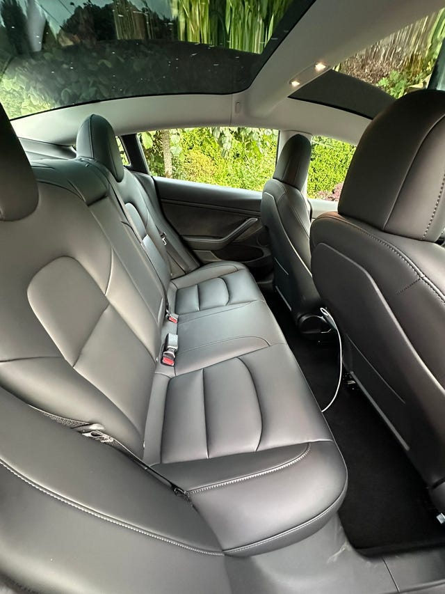 2022 TESLA MODEL 3 - 11