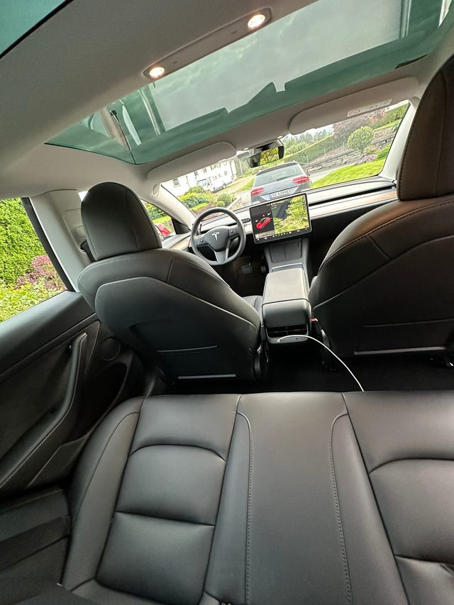 2022 TESLA MODEL 3 - 13