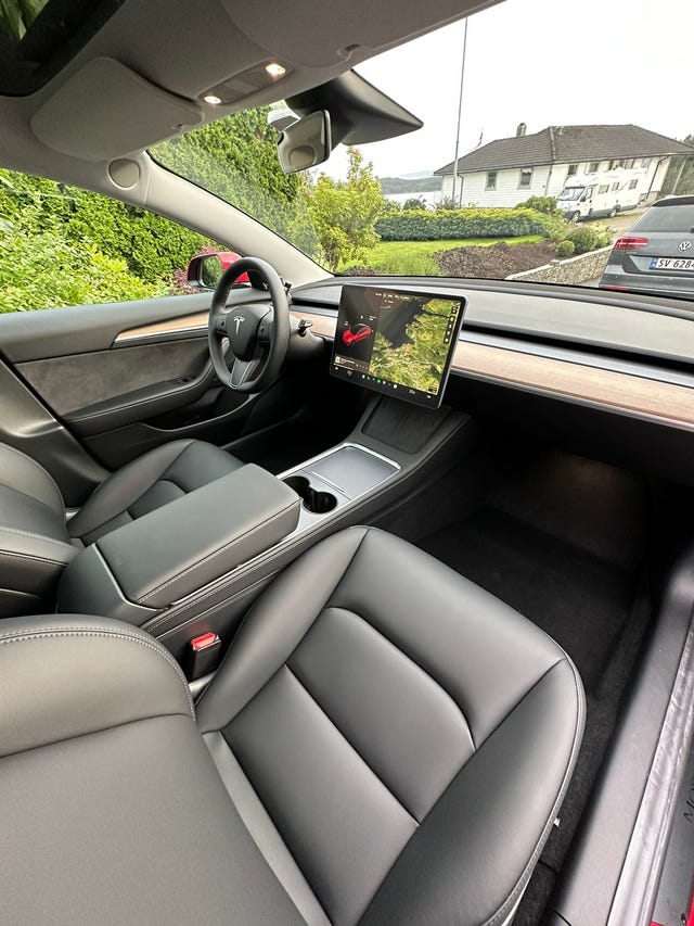 2022 TESLA MODEL 3 - 9