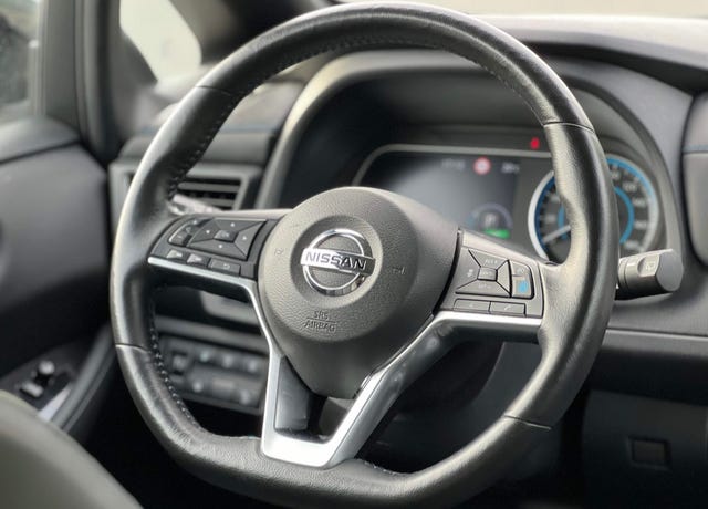 2021 NISSAN LEAF - 12