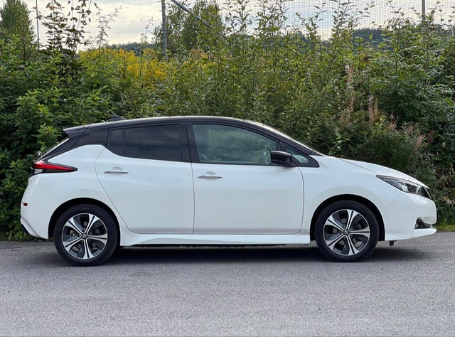 2021 NISSAN LEAF - 7