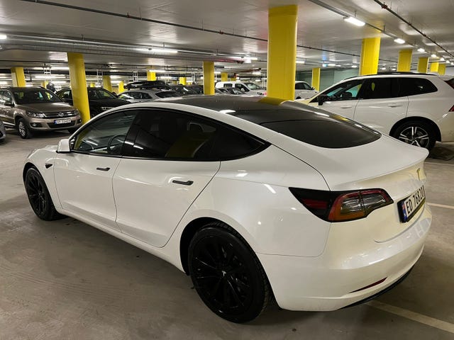 2022 TESLA MODEL 3 - 13