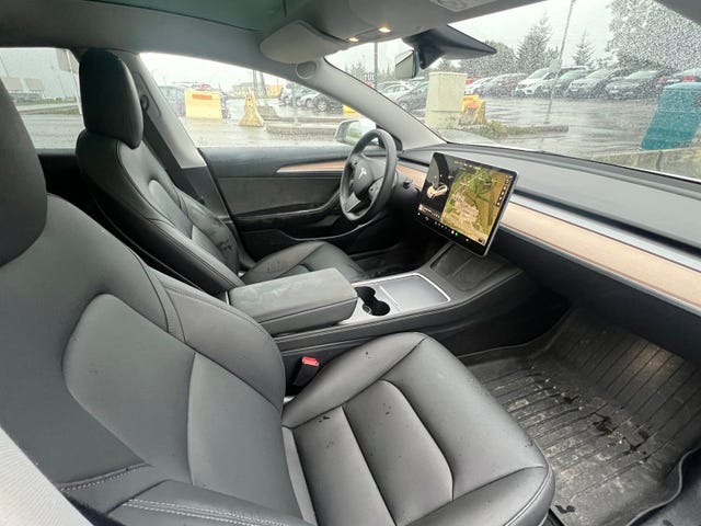 2022 TESLA MODEL 3 - 17