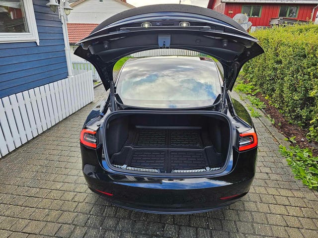 2022 TESLA MODEL 3 - 8