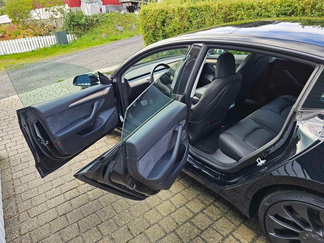 2022 TESLA MODEL 3 - 7
