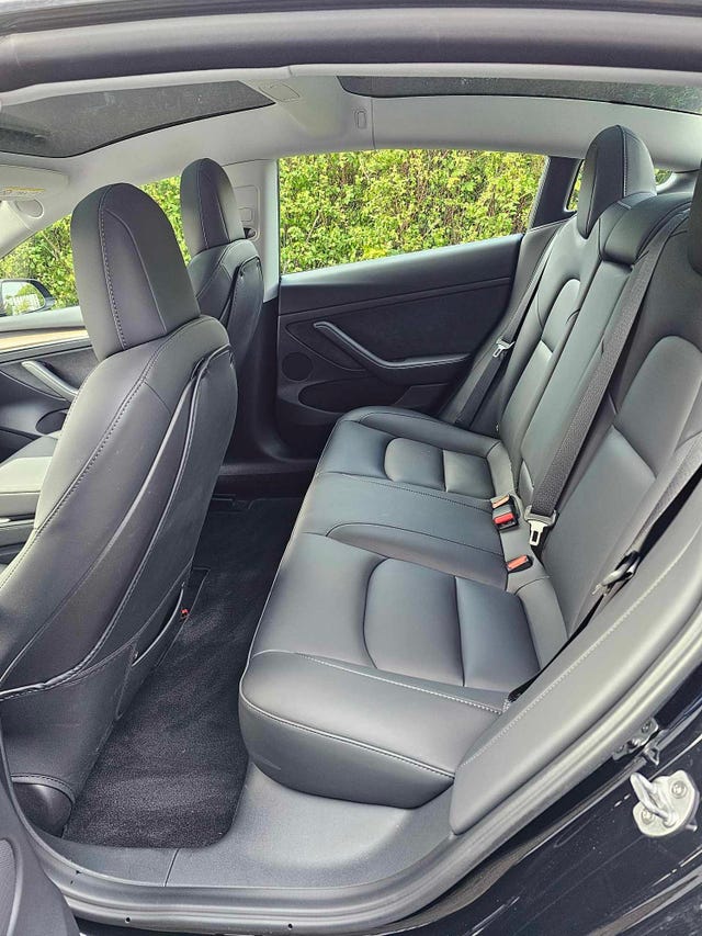 2022 TESLA MODEL 3 - 14