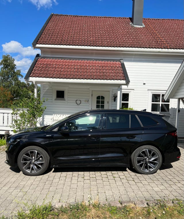 TMBJC9NY6NF062179 2022 SKODA ENYAQ-4