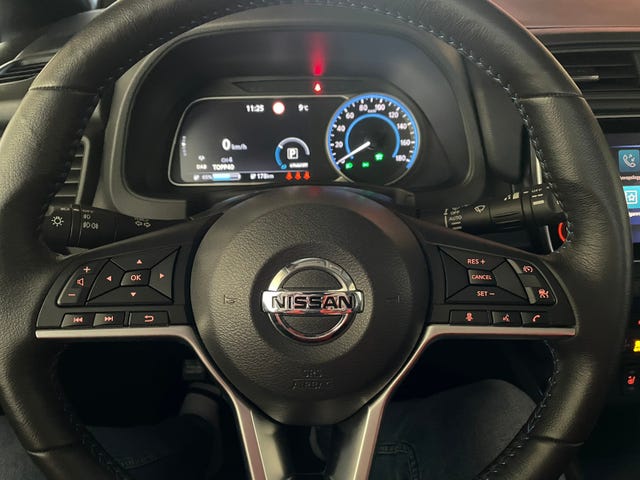 2021 NISSAN LEAF - 12