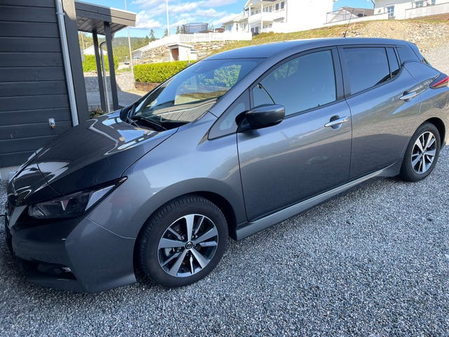 2021 NISSAN LEAF - 8