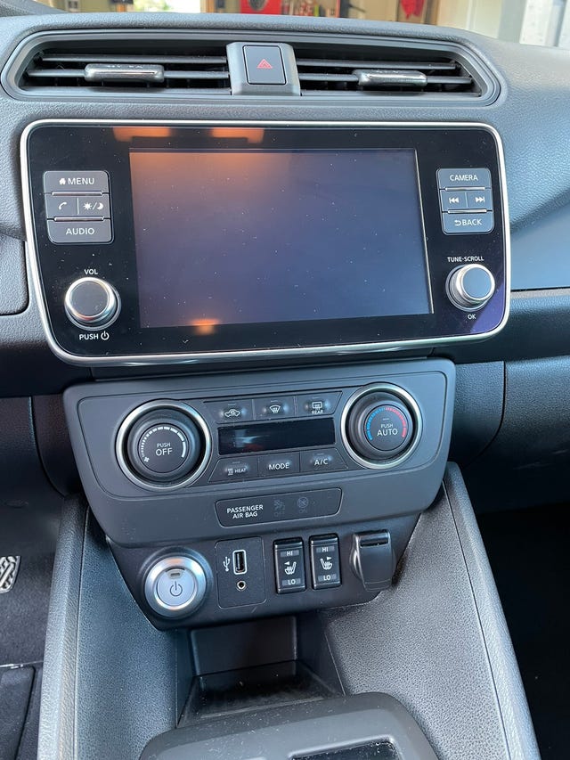 SJNFAAZE1U0143652 2021 NISSAN LEAF-3