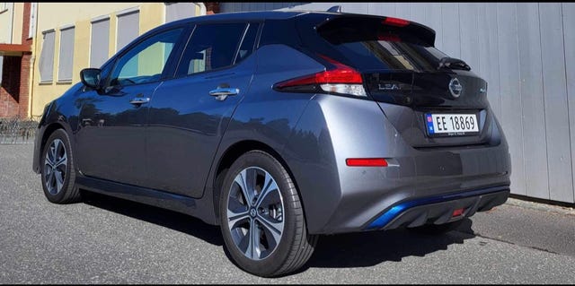 SJNFAAZE1U0142447 2021 NISSAN LEAF-2