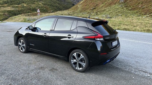 SJNFAAZE1U0070242 2019 NISSAN LEAF-5