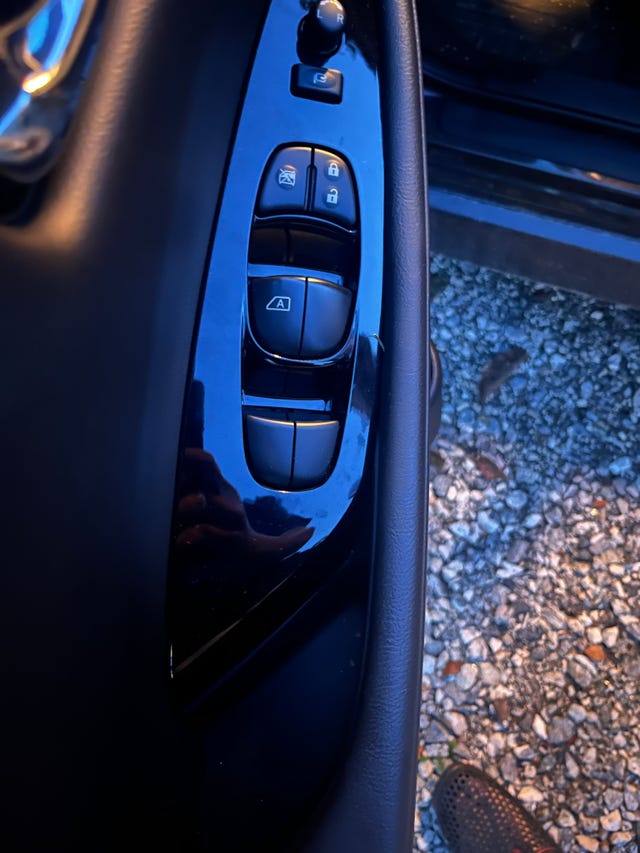 2019 NISSAN LEAF - 13