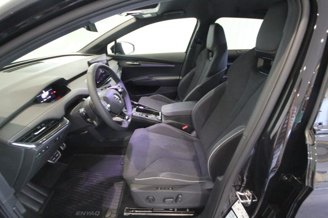 2022 SKODA ENYAQ - 21
