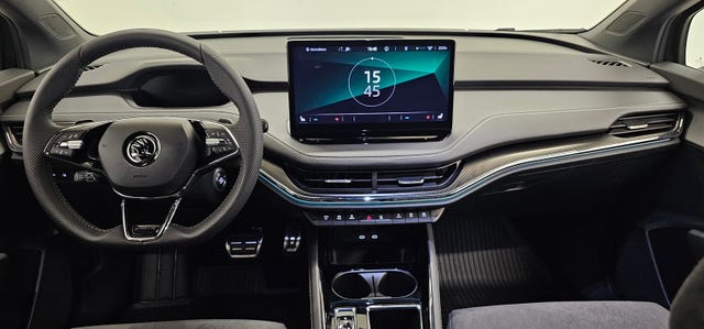 2022 SKODA ENYAQ - 32