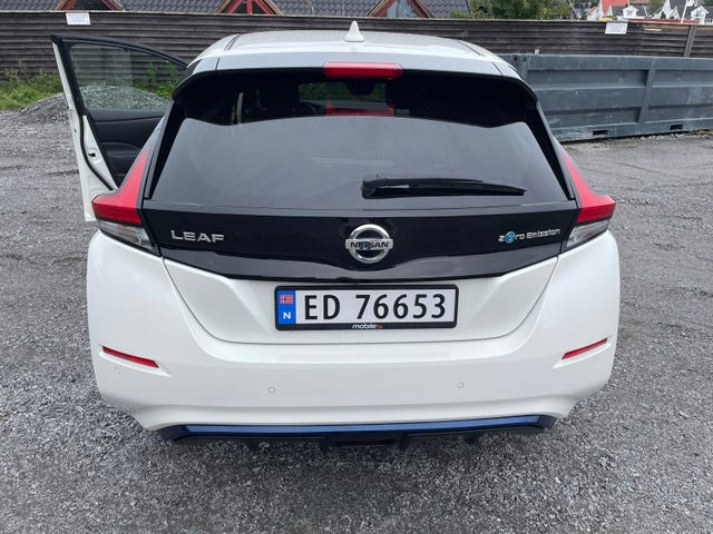 SJNFAAZE1U0132616 2021 NISSAN LEAF-2