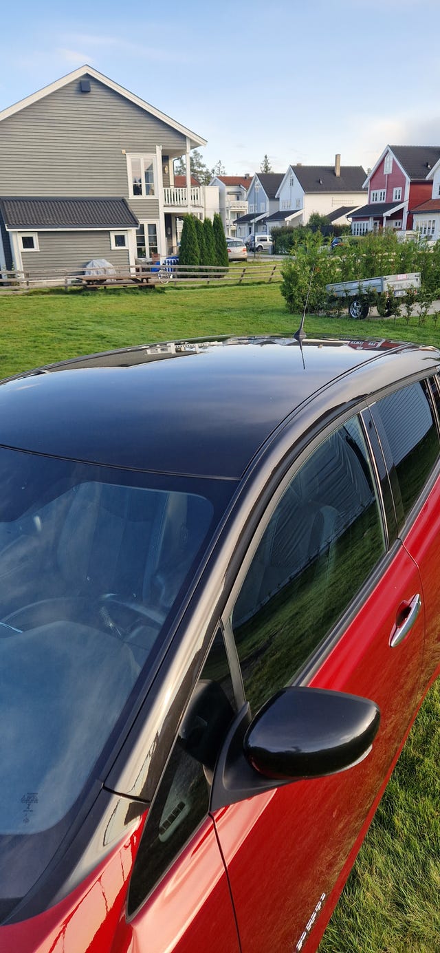 2019 NISSAN LEAF - 17