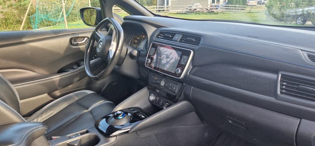 2019 NISSAN LEAF - 9