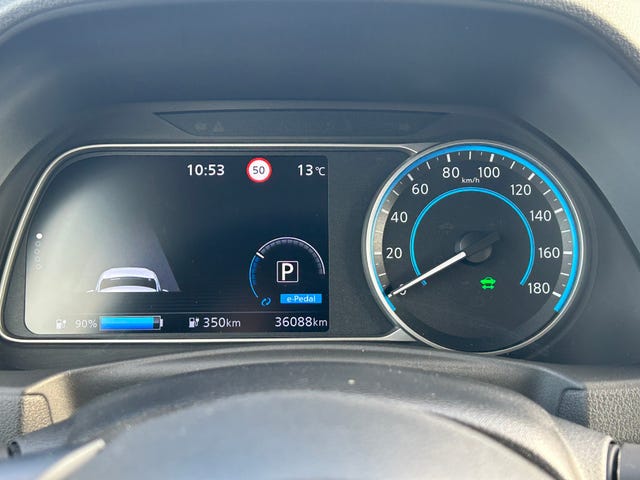 2021 NISSAN LEAF - 7
