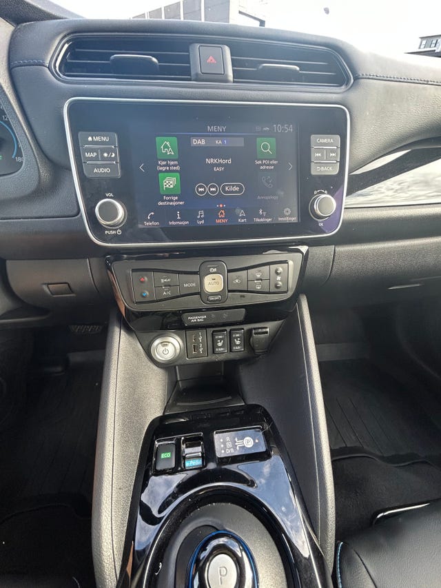 2021 NISSAN LEAF - 8