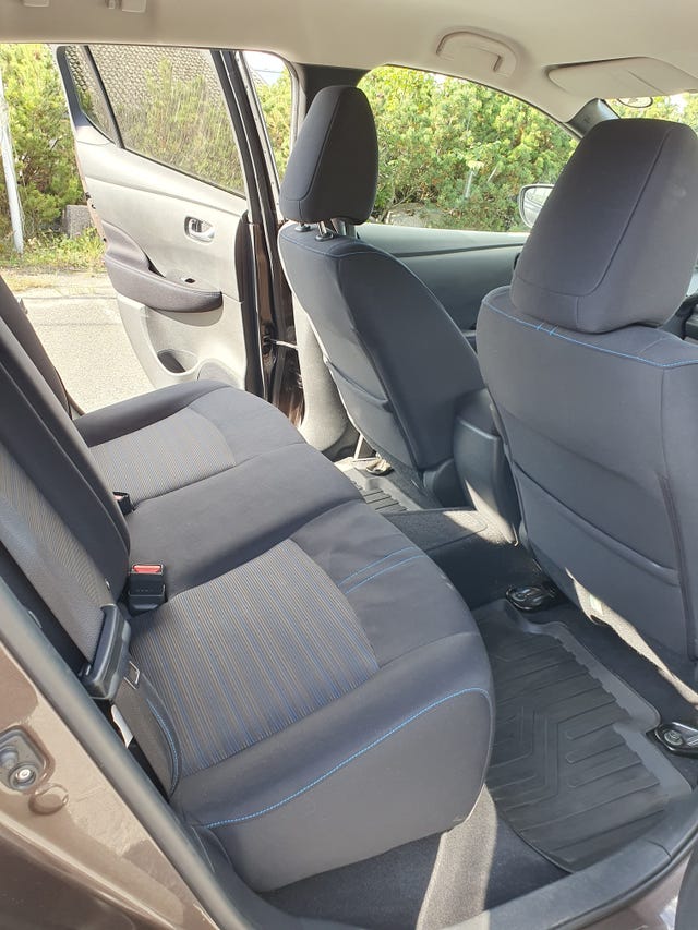 2019 NISSAN LEAF - 11