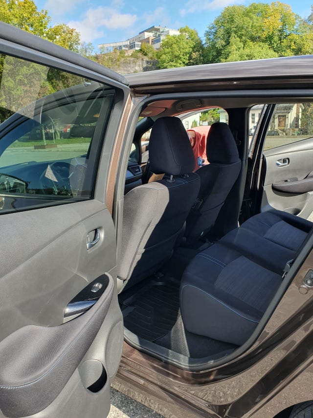 SJNFAAZE1U0045359 2019 NISSAN LEAF-4