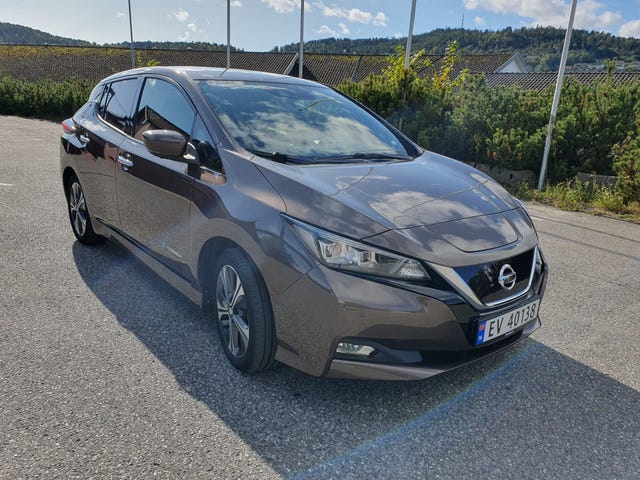 SJNFAAZE1U0045359 2019 NISSAN LEAF-2