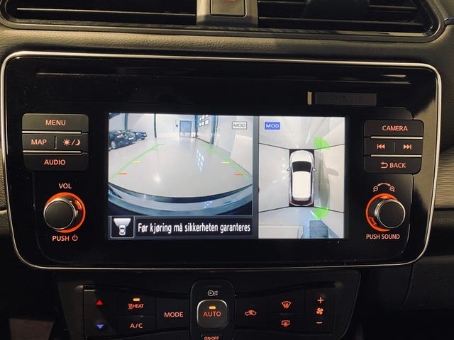 2019 NISSAN LEAF - 28
