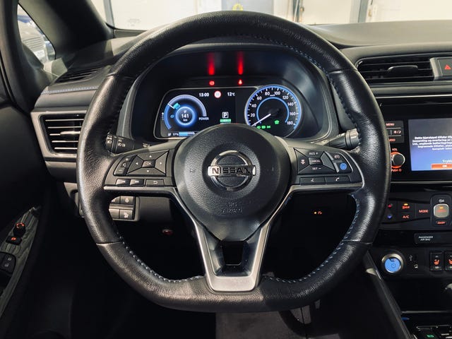 2019 NISSAN LEAF - 14