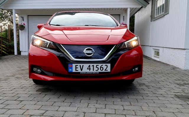 SJNFAAZE1U0046814 2019 NISSAN LEAF-5