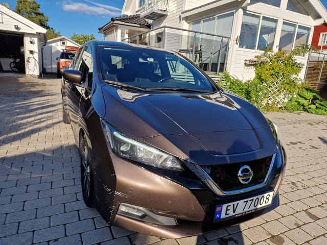 2019 NISSAN LEAF - 18