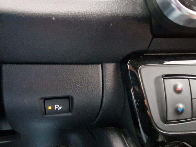2019 NISSAN LEAF - 33