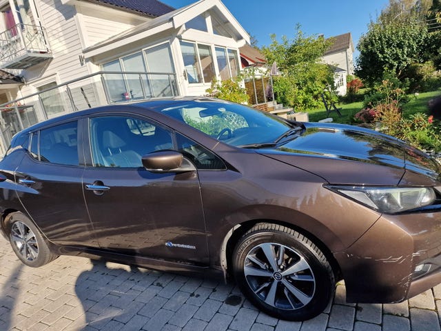 2019 NISSAN LEAF - 15