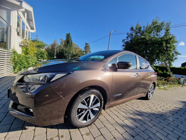 2019 NISSAN LEAF - 11