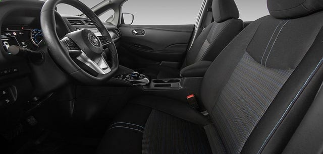 SJNFAAZE1U0054220 2019 NISSAN LEAF-3