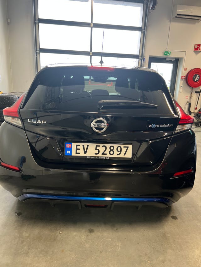 2019 NISSAN LEAF - 15