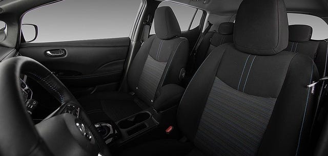 SJNFAAZE1U0054220 2019 NISSAN LEAF-4