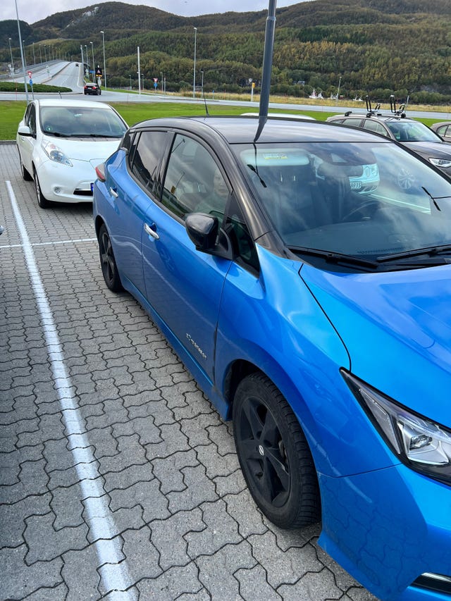 SJNFAAZE1U0059620 2019 NISSAN LEAF-2