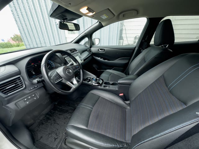 SJNFAAZE1U0059233 2019 NISSAN LEAF-4
