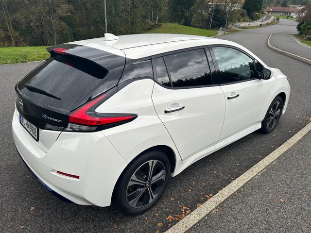 SJNFAAZE1U0130269 2021 NISSAN LEAF-2