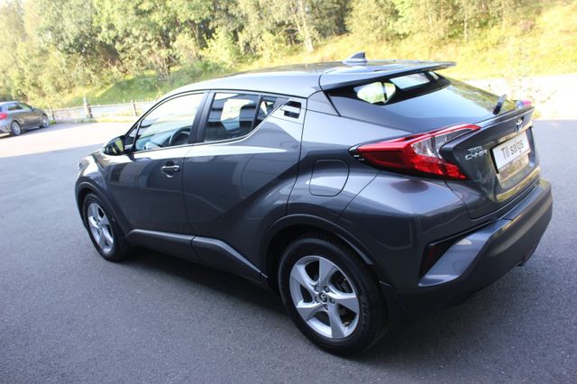 2018 TOYOTA C-HR - 12