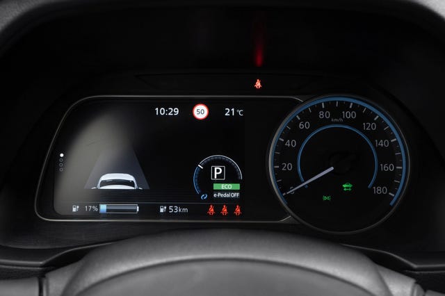 2021 NISSAN LEAF - 17