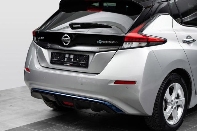 SJNFAAZE1U0106068 2021 NISSAN LEAF-5