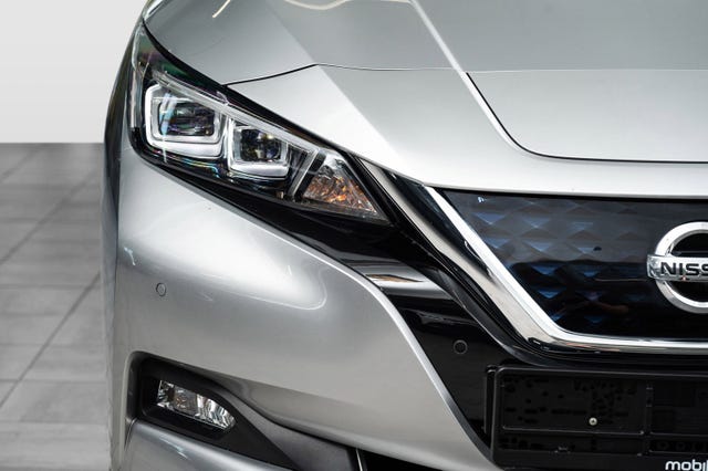 SJNFAAZE1U0106068 2021 NISSAN LEAF-2