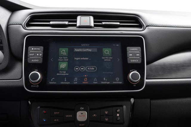 2021 NISSAN LEAF - 13