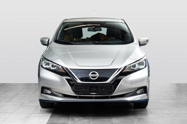SJNFAAZE1U0106068 2021 NISSAN LEAF-1