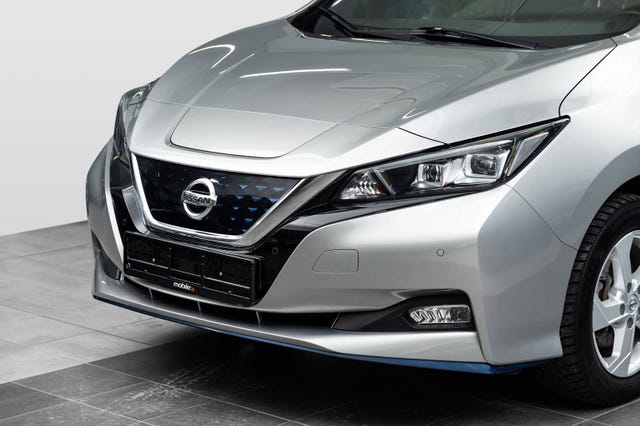 2021 NISSAN LEAF - 9