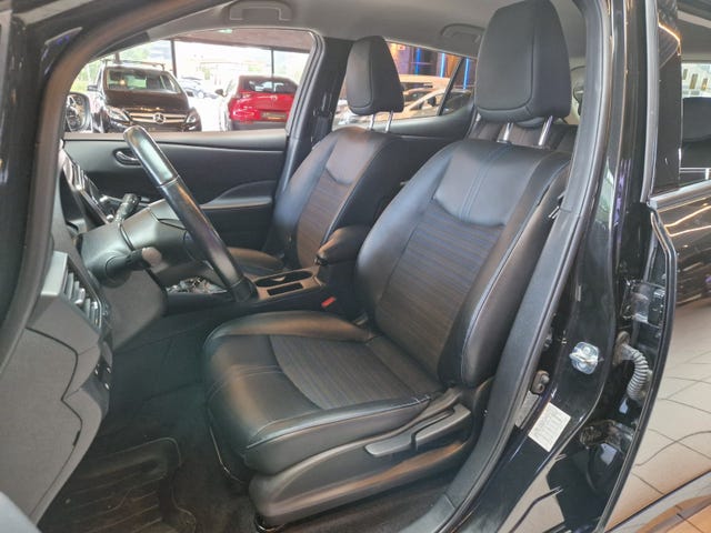 2019 NISSAN LEAF - 8