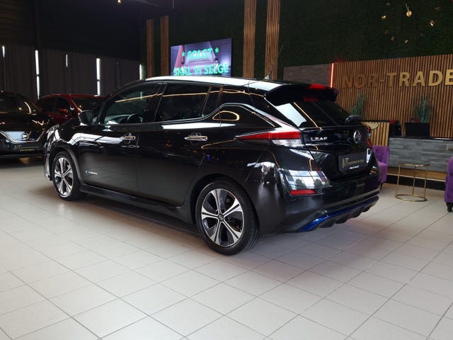 SJNFAAZE1U0051526 2019 NISSAN LEAF-2